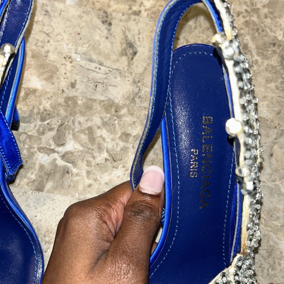 Sandals - Picture 3 of 6